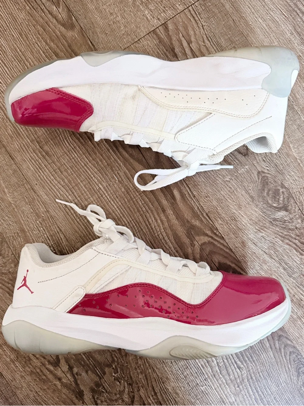 Jordan - Air Jordan 11 CMFT Low 'White Gym Red' , US size 8